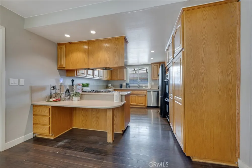 325 E Woodvale Avenue Orange, CA 92865