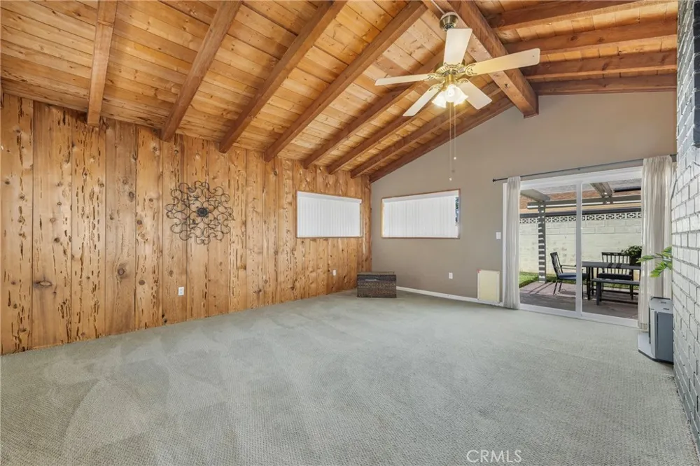 325 E Woodvale Avenue Orange, CA 92865