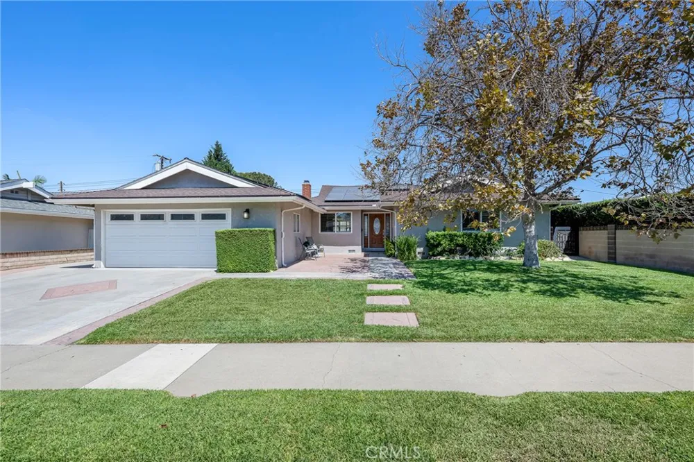 325 E Woodvale Avenue Orange, CA 92865