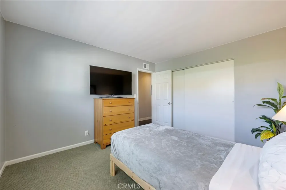 325 E Woodvale Avenue Orange, CA 92865