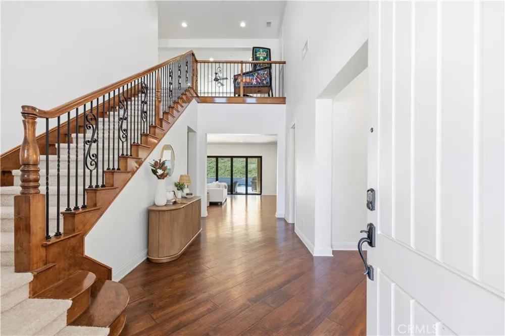 24949 Old Stone Way Stevenson Ranch, CA 91381