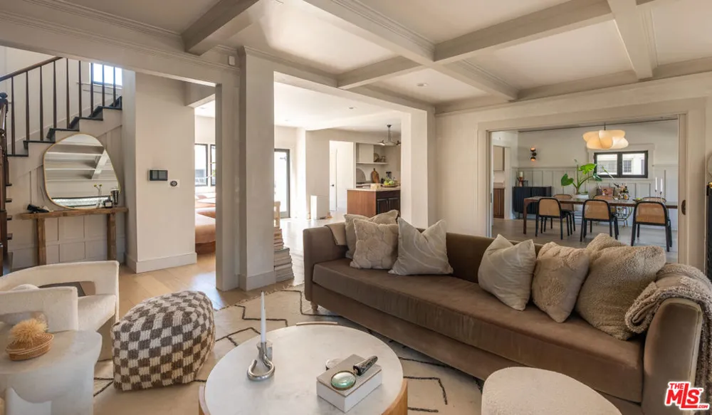 1715 S Kingsley Drive Los Angeles, CA 90006