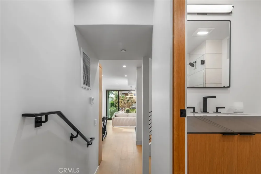 716 Orchid Avenue Corona del Mar, CA 92625
