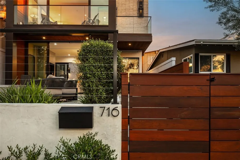 716 Orchid Avenue Corona del Mar, CA 92625