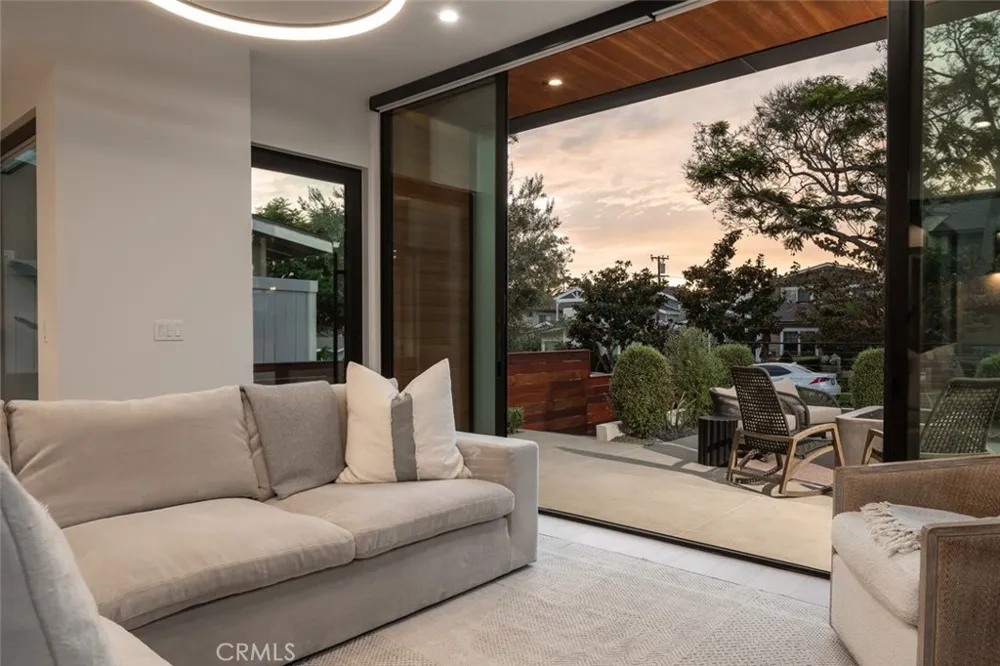 716 Orchid Avenue Corona del Mar, CA 92625