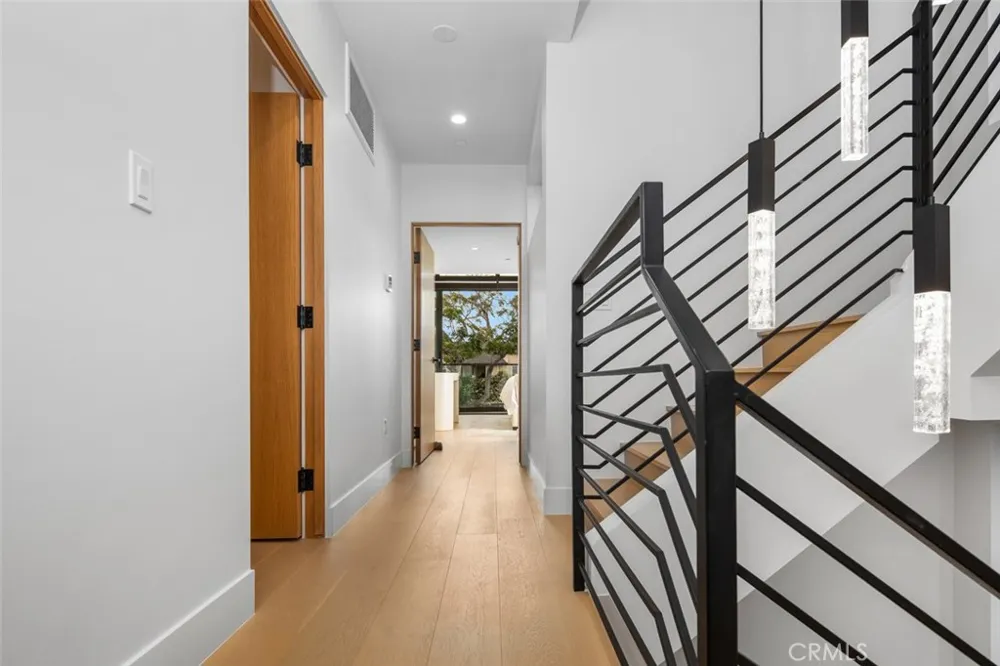 716 Orchid Avenue Corona del Mar, CA 92625