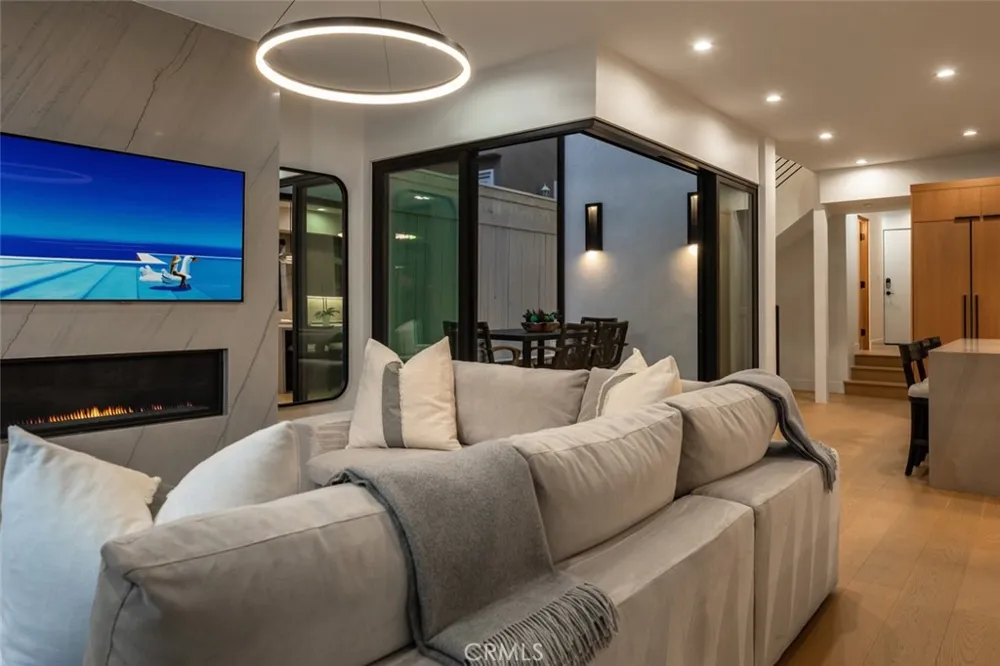 716 Orchid Avenue Corona del Mar, CA 92625