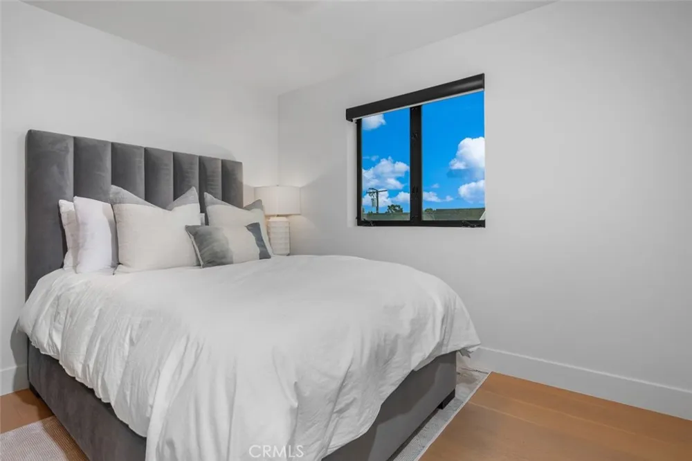 716 Orchid Avenue Corona del Mar, CA 92625