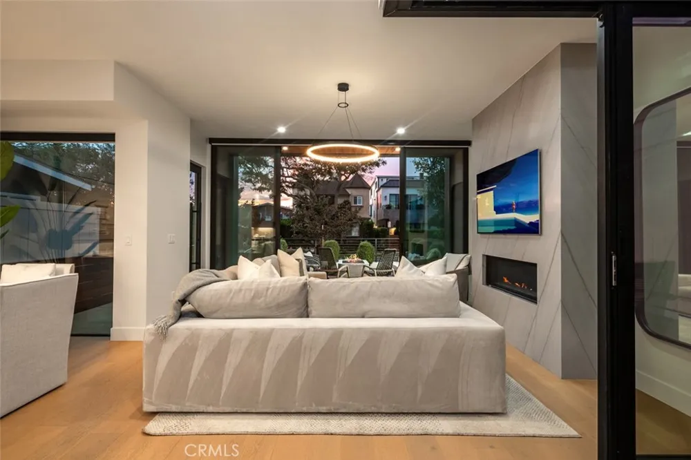716 Orchid Avenue Corona del Mar, CA 92625