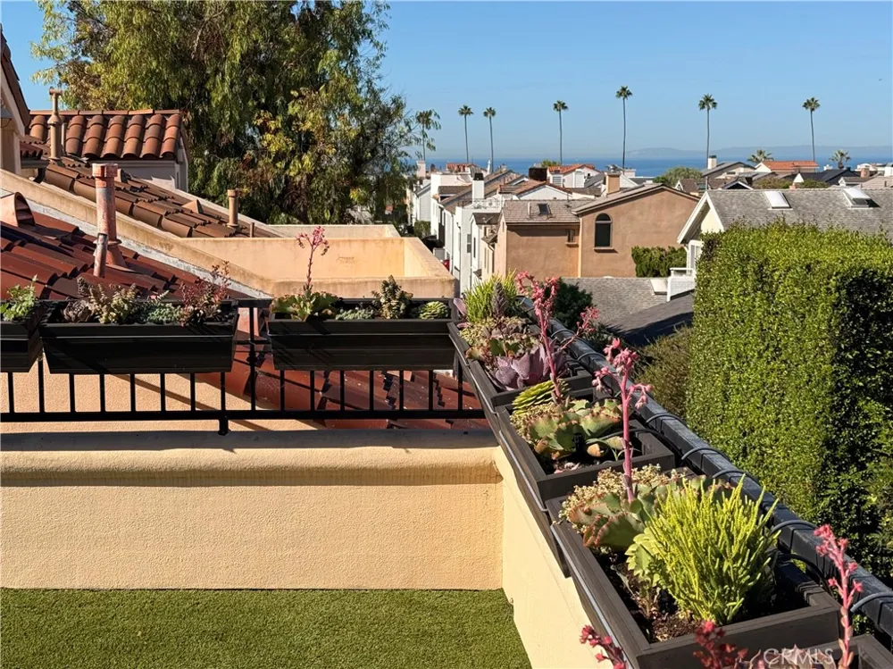 503 Begonia Avenue Corona del Mar, CA 92625