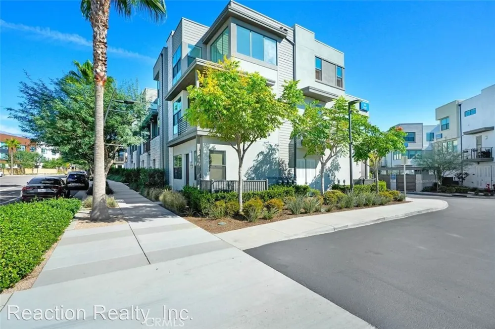 9618 Nova Place Rancho Cucamonga, CA 91730