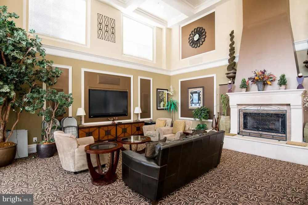 11800 OLD GEORGETOWN ROAD #1426 North Bethesda, MD 20852