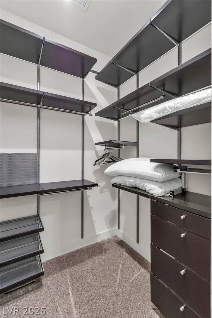 8233 Sweetwater Creek Way Las Vegas, NV 89113