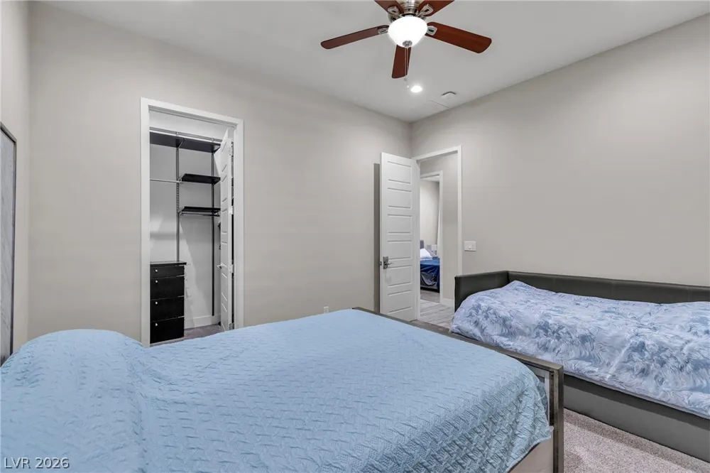 8233 Sweetwater Creek Way Las Vegas, NV 89113
