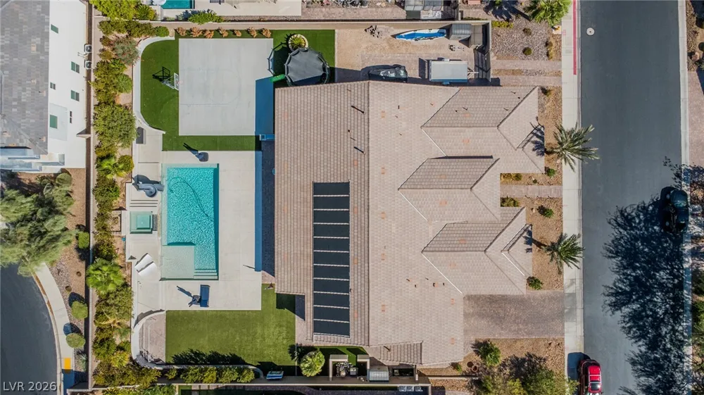 8233 Sweetwater Creek Way Las Vegas, NV 89113