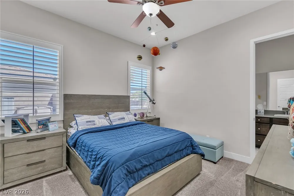 8233 Sweetwater Creek Way Las Vegas, NV 89113