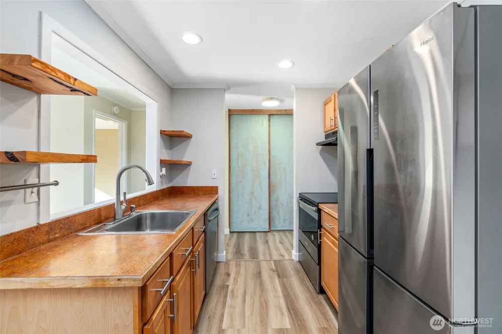 19428 Aurora Avenue #431 Shoreline, WA 98133