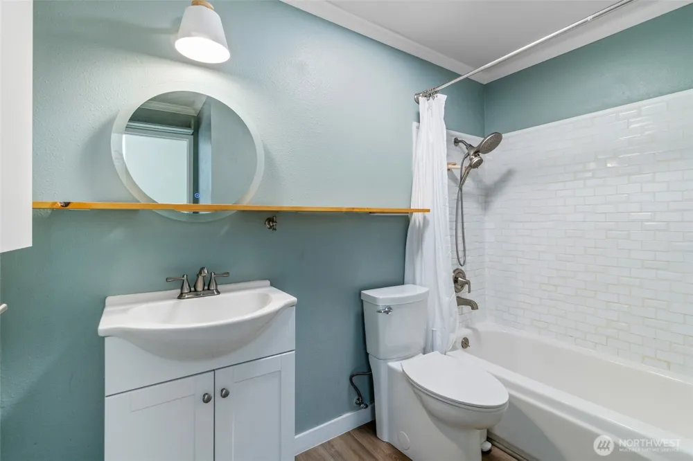 19428 Aurora Avenue #431 Shoreline, WA 98133