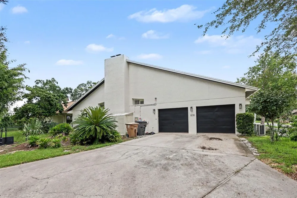 2256 SE MILL CREEK CIRCLE ocala, FL 34471