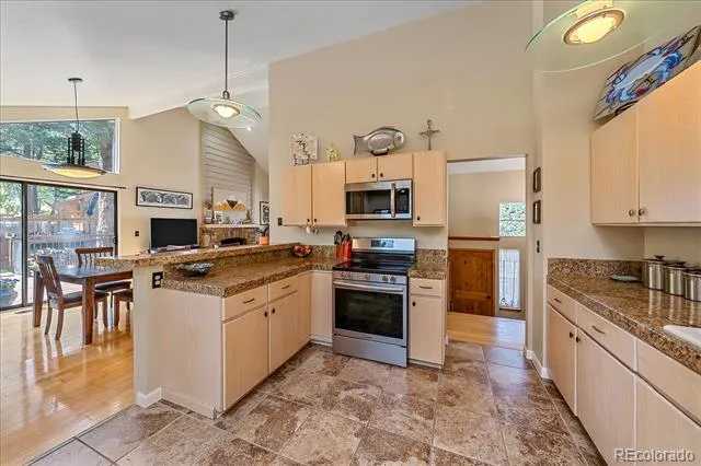 1013 Arrow Wood Drive Golden, CO 80401