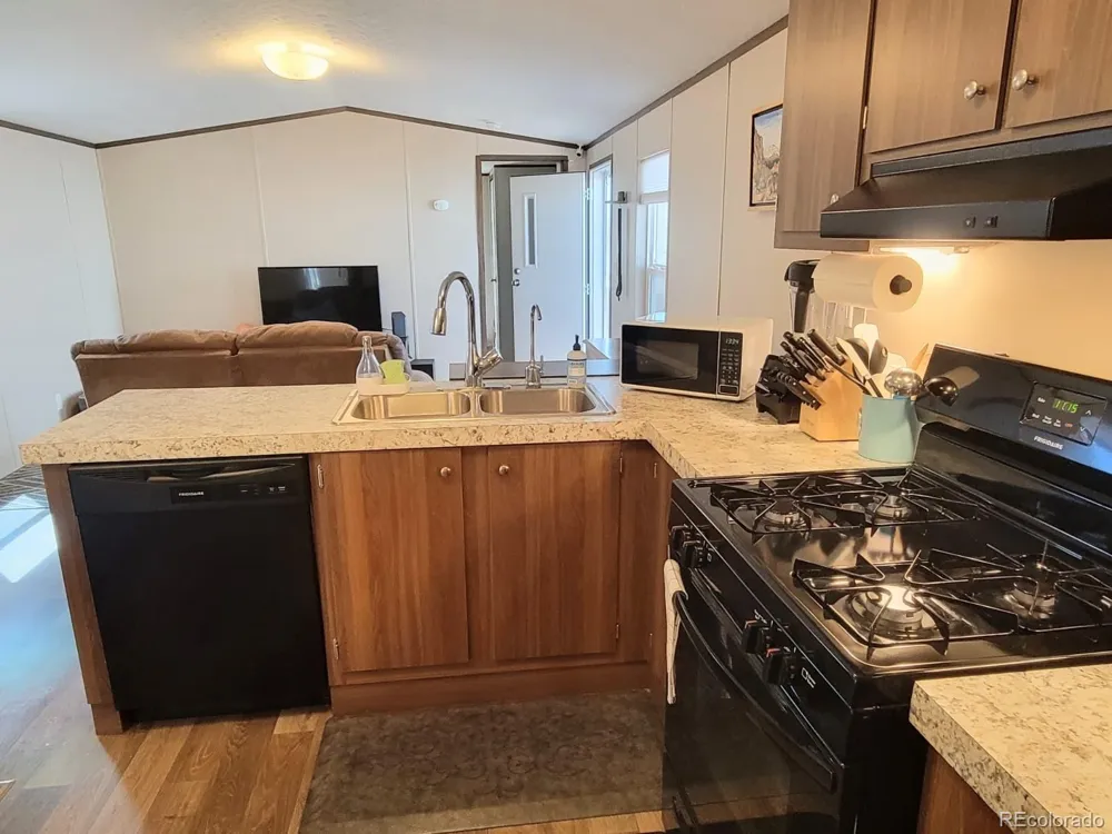 3410 El Paso Street Colorado Springs, CO 80907