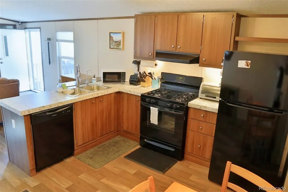 3410 El Paso Street Colorado Springs, CO 80907