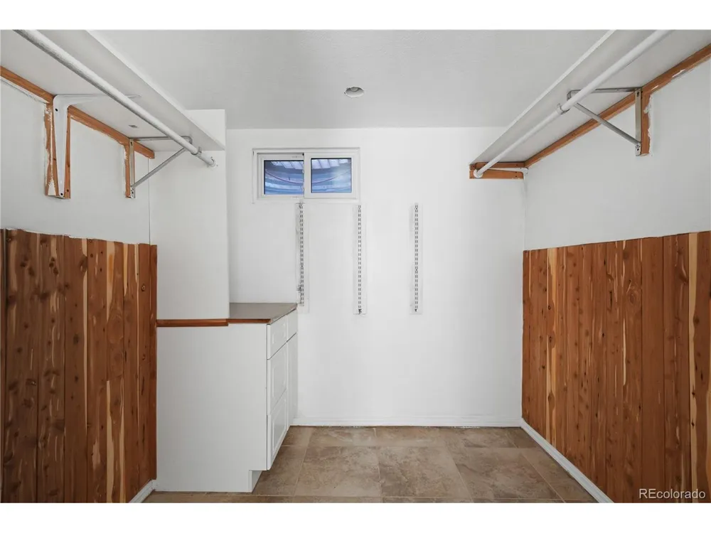 1507 S Field Court Denver, CO 80232