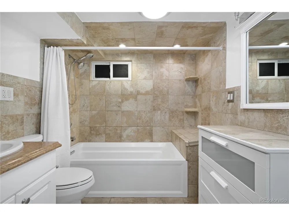 1507 S Field Court Denver, CO 80232