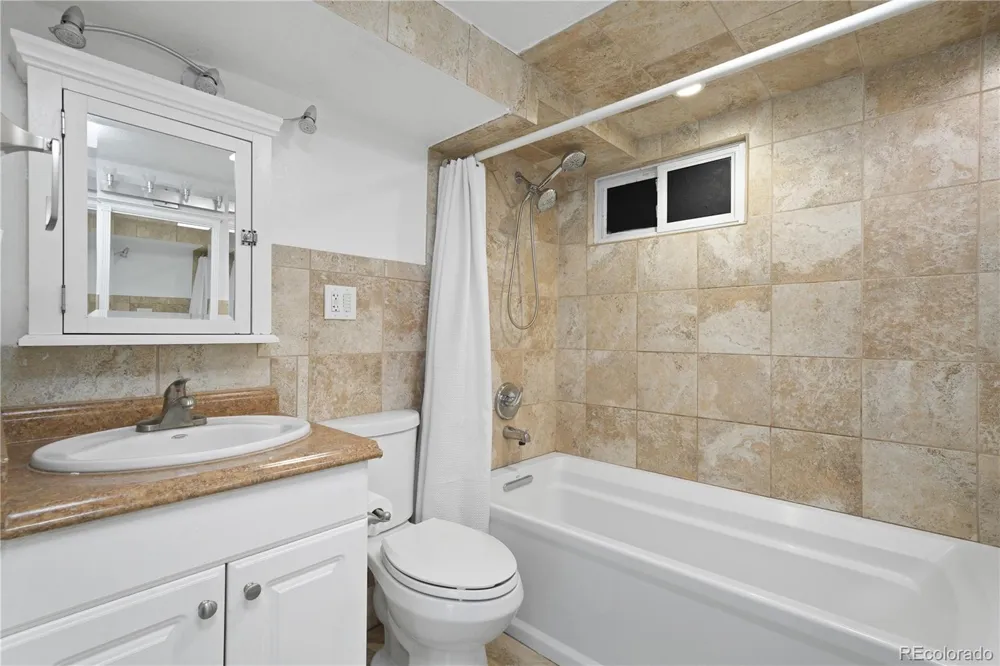 1507 S Field Court Denver, CO 80232