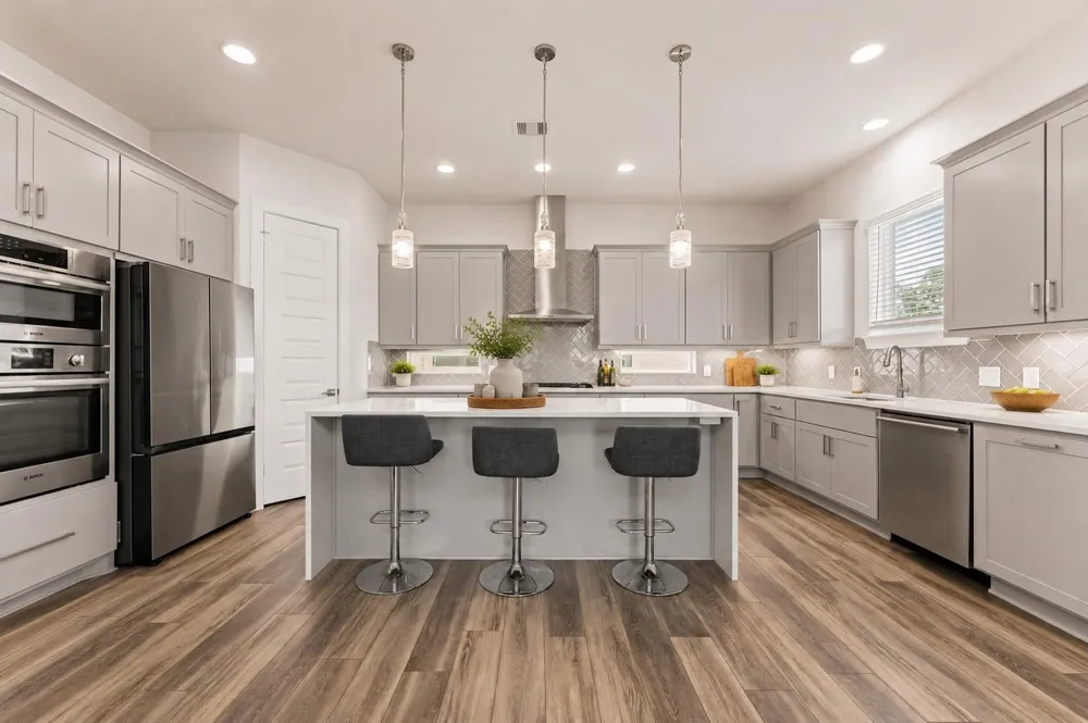 1430 W 34th 1/2 Street Houston, TX 77018
