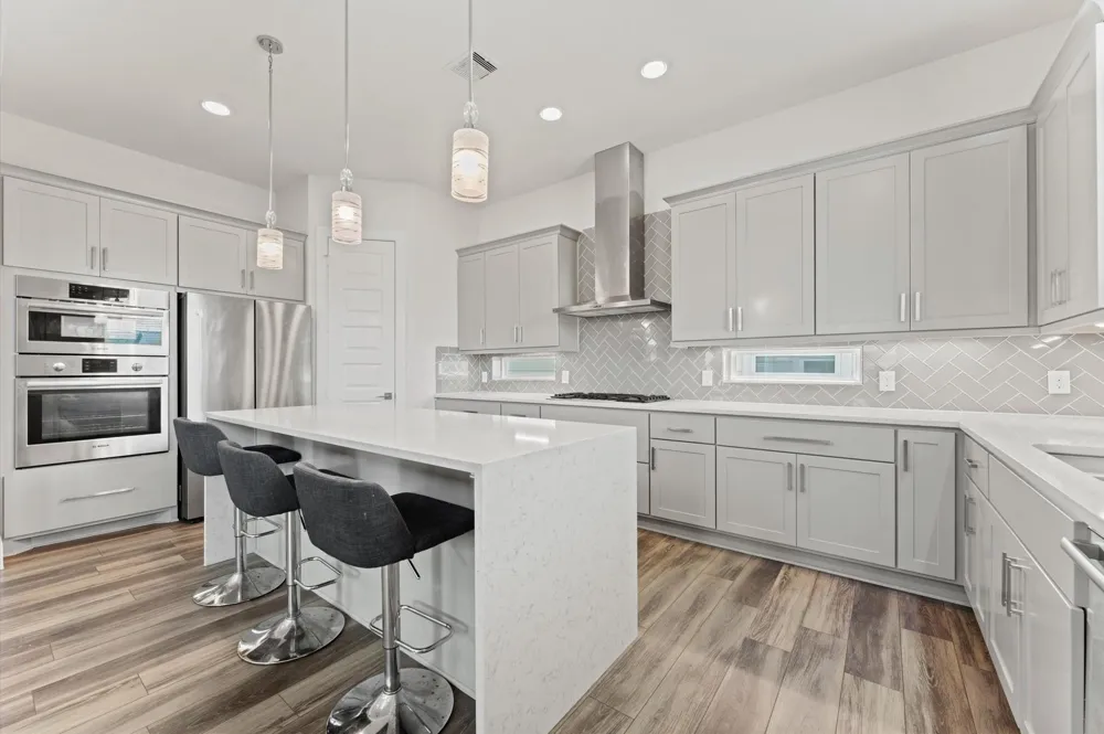 1430 W 34th 1/2 Street Houston, TX 77018