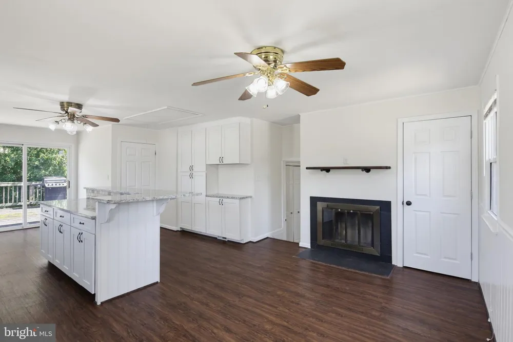 4307 HOWARD DRIVE Sykesville, MD 21784
