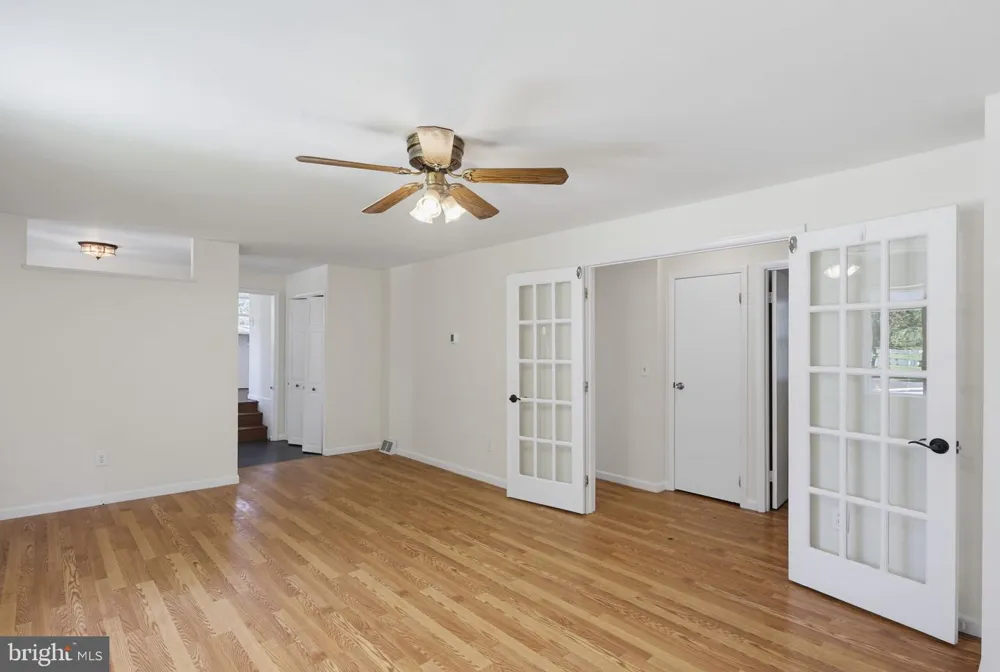 4307 HOWARD DRIVE Sykesville, MD 21784