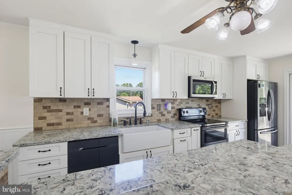 4307 HOWARD DRIVE Sykesville, MD 21784