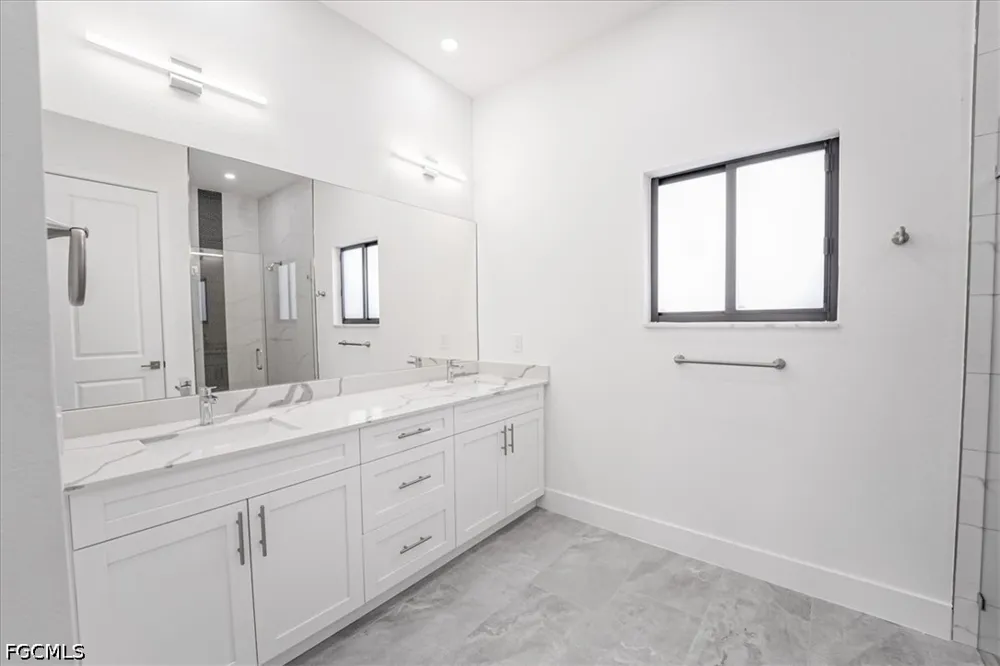 NW 27th Lane Cape Coral, FL 33993