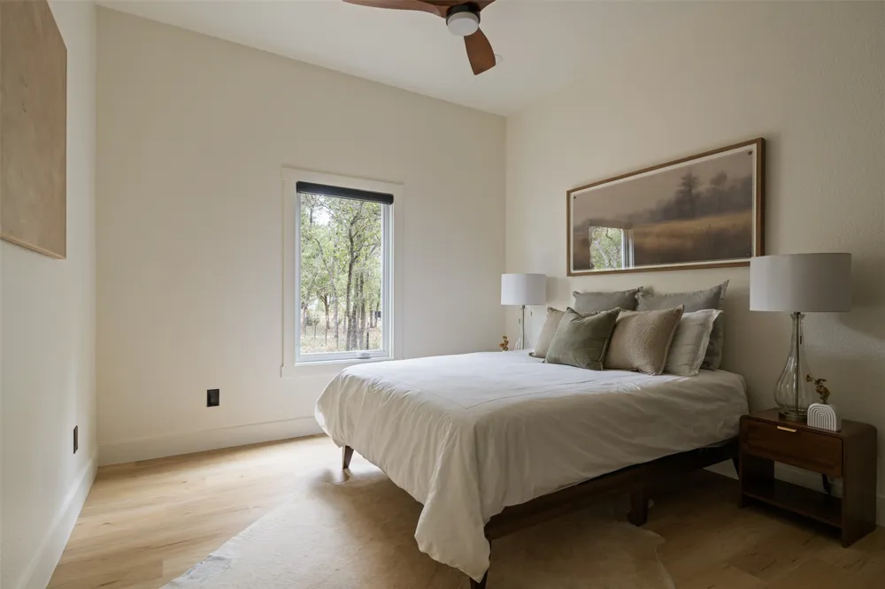 220 Fawn Meadow Drive Dripping Springs, TX 78620