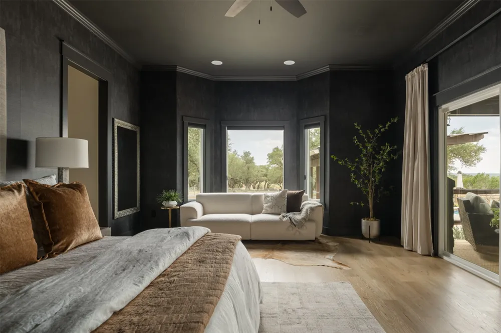 220 Fawn Meadow Drive Dripping Springs, TX 78620