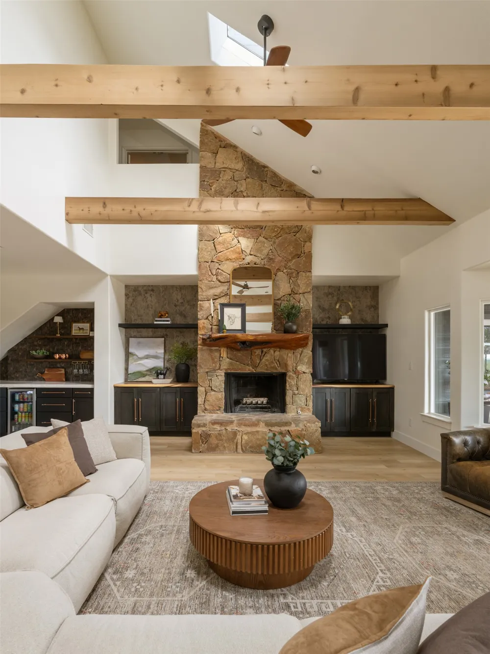 220 Fawn Meadow Drive Dripping Springs, TX 78620