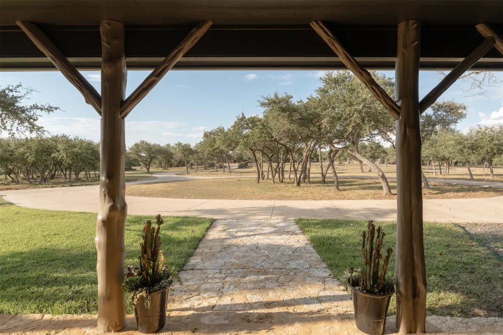220 Fawn Meadow Drive Dripping Springs, TX 78620