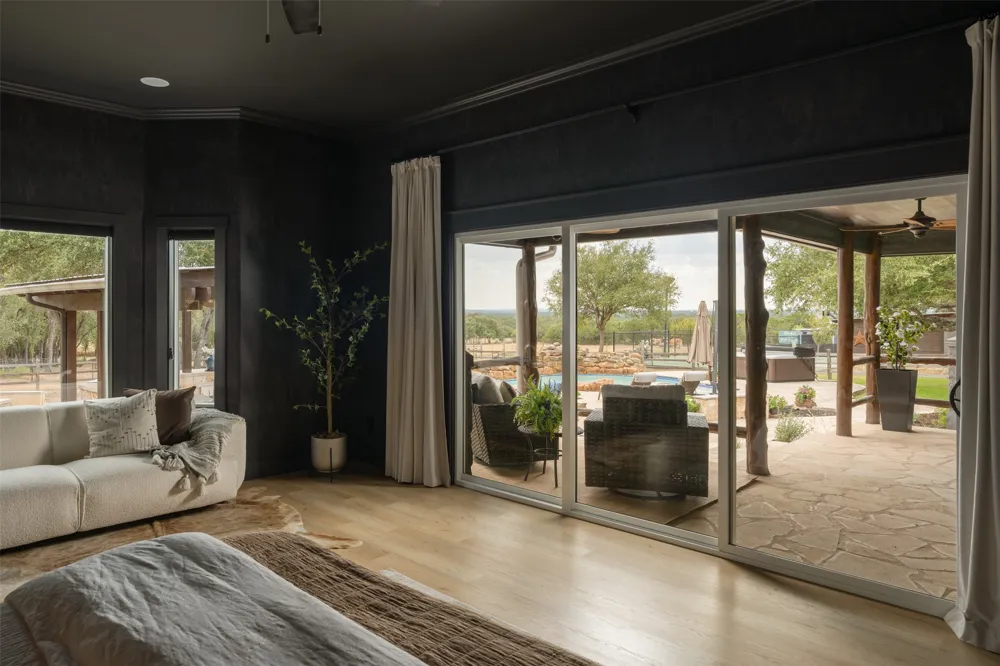220 Fawn Meadow Drive Dripping Springs, TX 78620