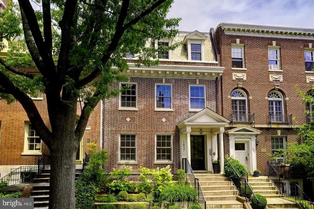 1837 WYOMING AVENUE NW #A Washington, DC 20009