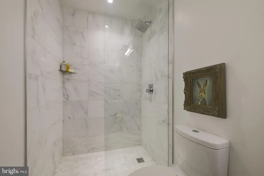 1837 WYOMING AVENUE NW #A Washington, DC 20009