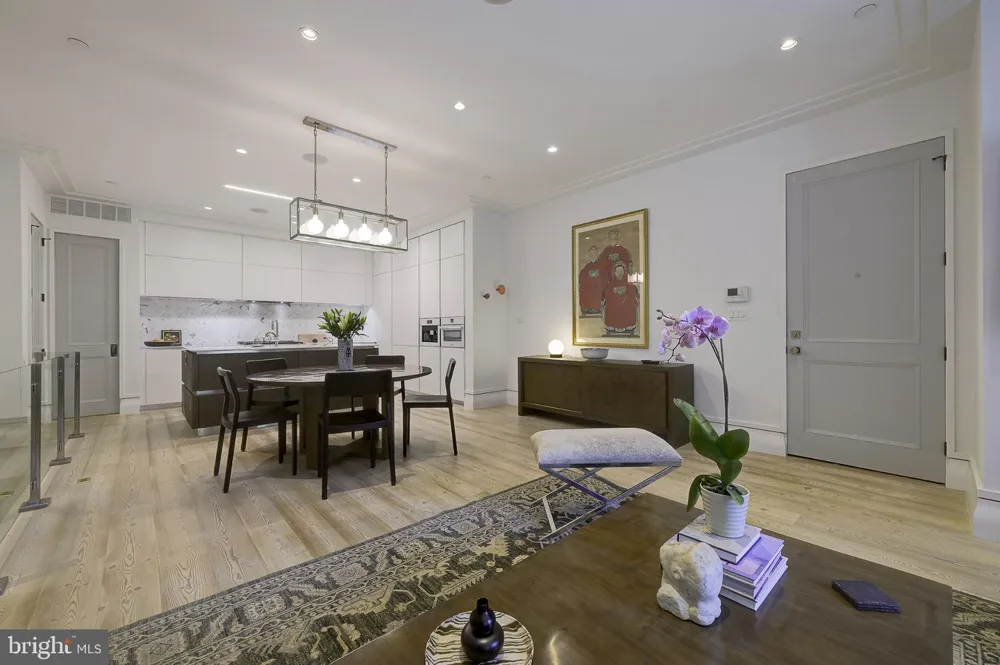1837 WYOMING AVENUE NW #A Washington, DC 20009