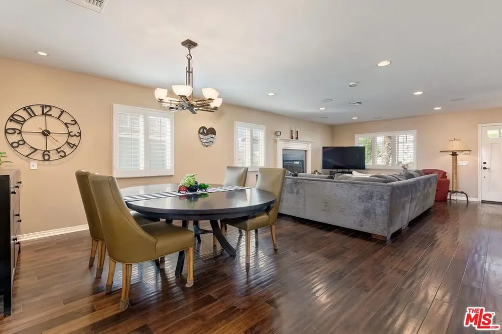 5841 Tellefson Road Culver City, CA 90230