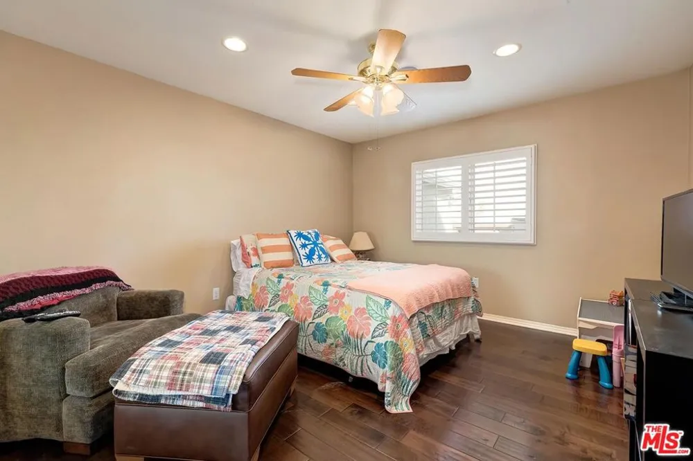 5841 Tellefson Road Culver City, CA 90230