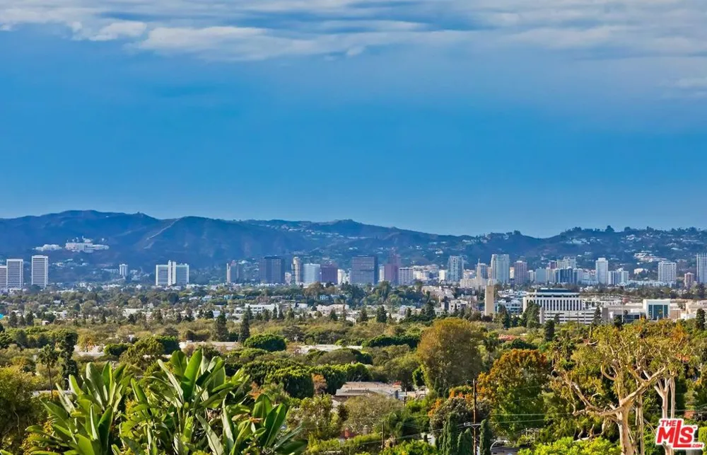 5841 Tellefson Road Culver City, CA 90230