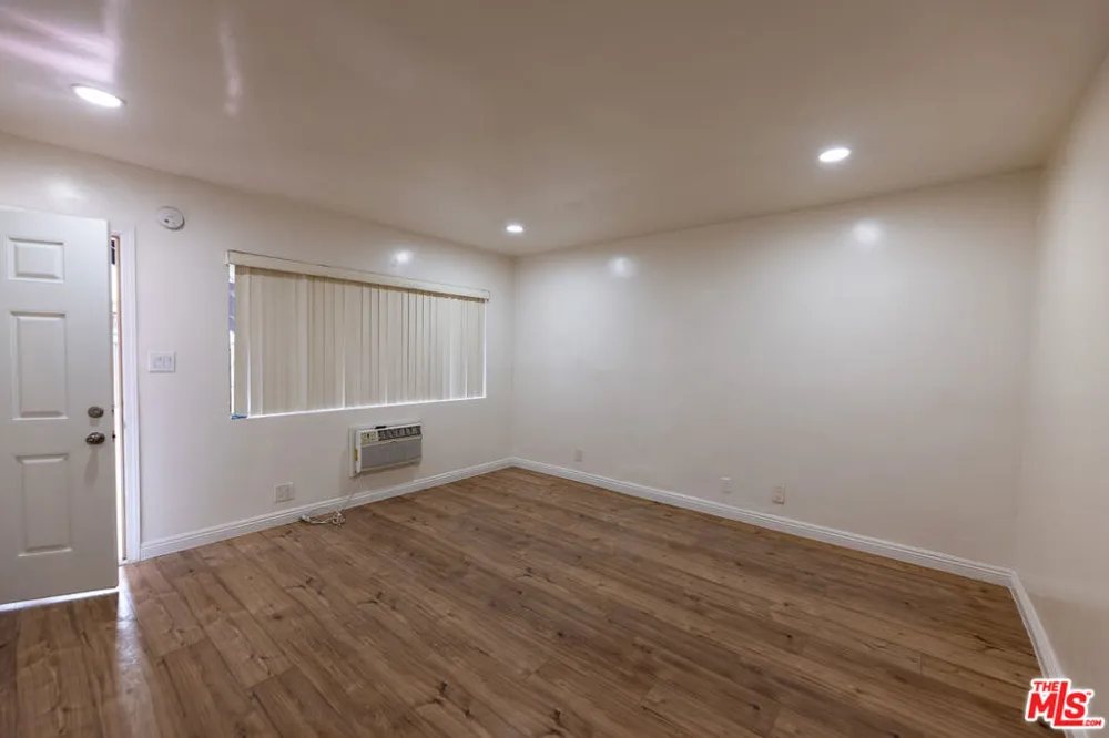 6126 Eleanor Avenue #1 Los Angeles, CA 90038