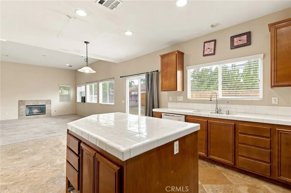 773 Riesling Hemet, CA 92545