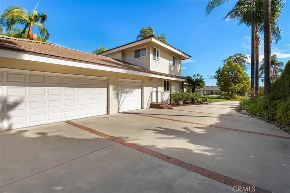1145 E Sierra Madre Avenue Glendora, CA 91741
