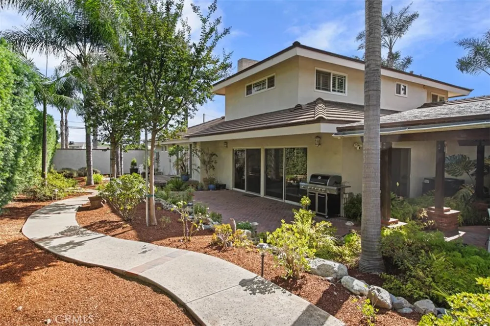 1145 E Sierra Madre Avenue Glendora, CA 91741